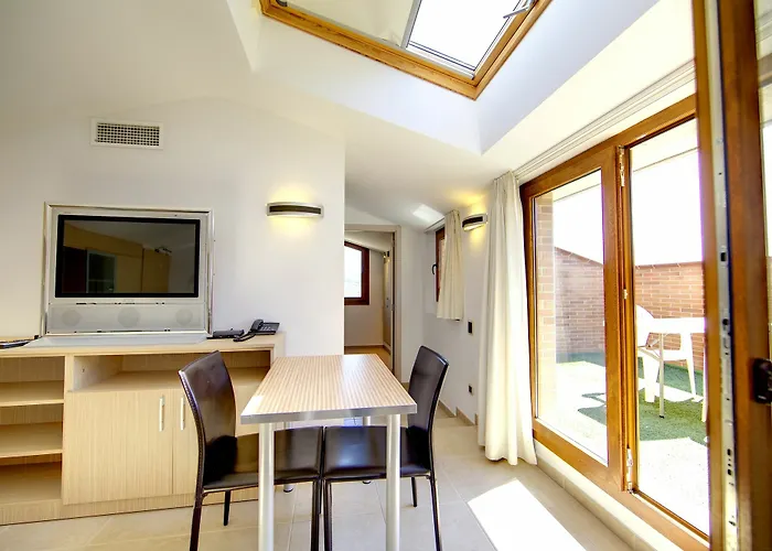 Sono & - Adults Only Aparthotel La Garriga