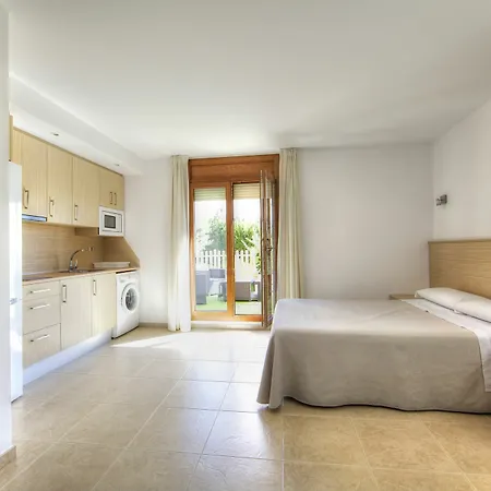 Sono & - Adults Only Apartahotel 3*