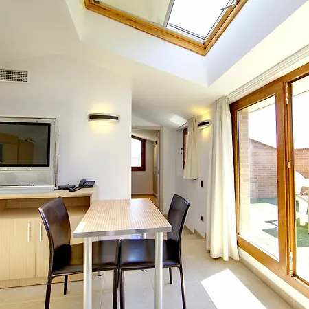 Sono & - Adults Only Aparthotel La Garriga